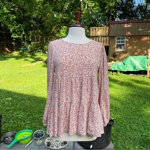 American Eagle floral tiered open back baby doll top size XS